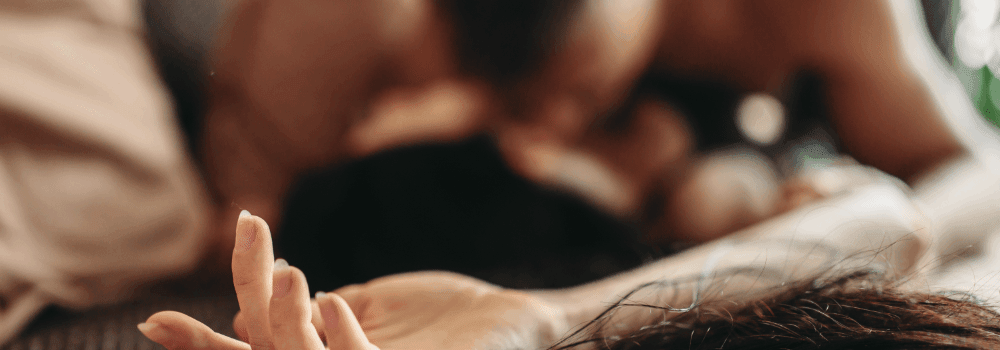 Wie du das Thema Sextoys mit deinem Partner:in ansprechen kannst: Tipps für eine offene und ehrliche Kommunikation - DaniChou-Store